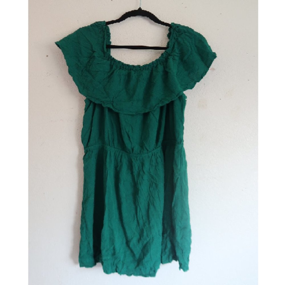 Forever 21 Plus Off the Shoulder Flowy Dress